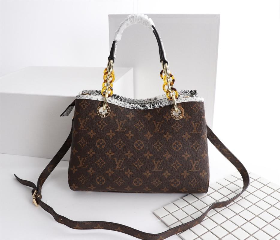 Designer Handbags LN 182