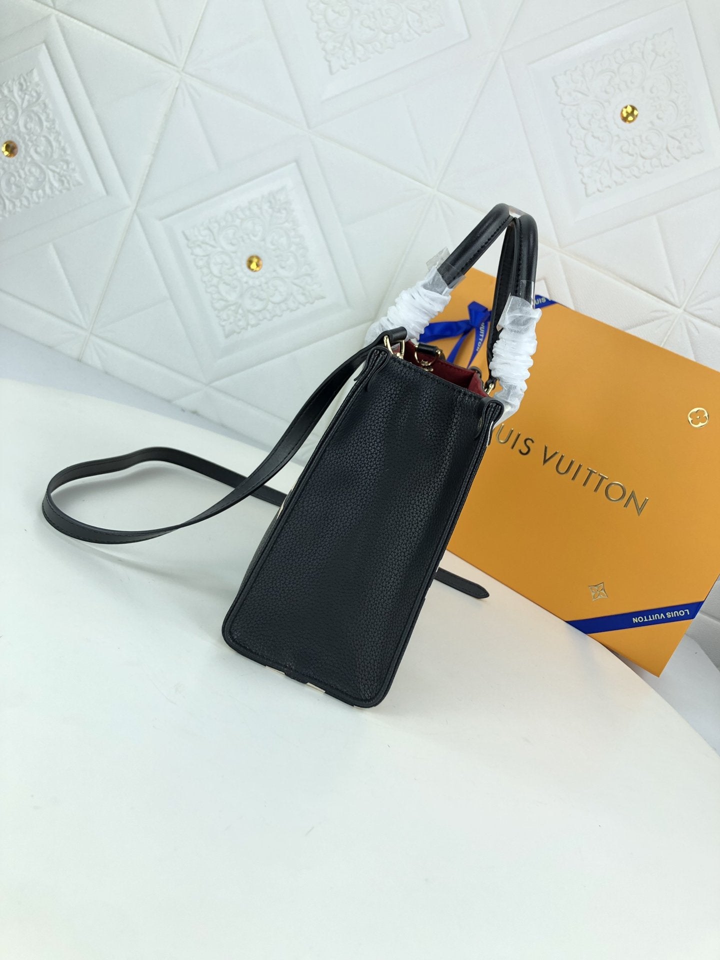 Designer Handbags LN 106