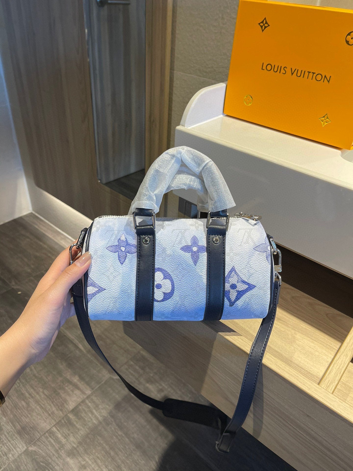 Designer Handbags LN 511