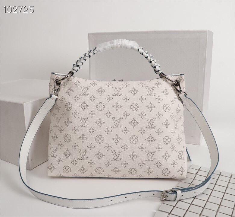 Designer Handbags LN 223