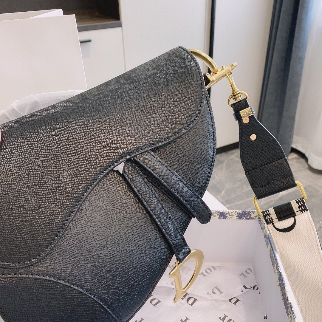 Designer Handbags DR 052