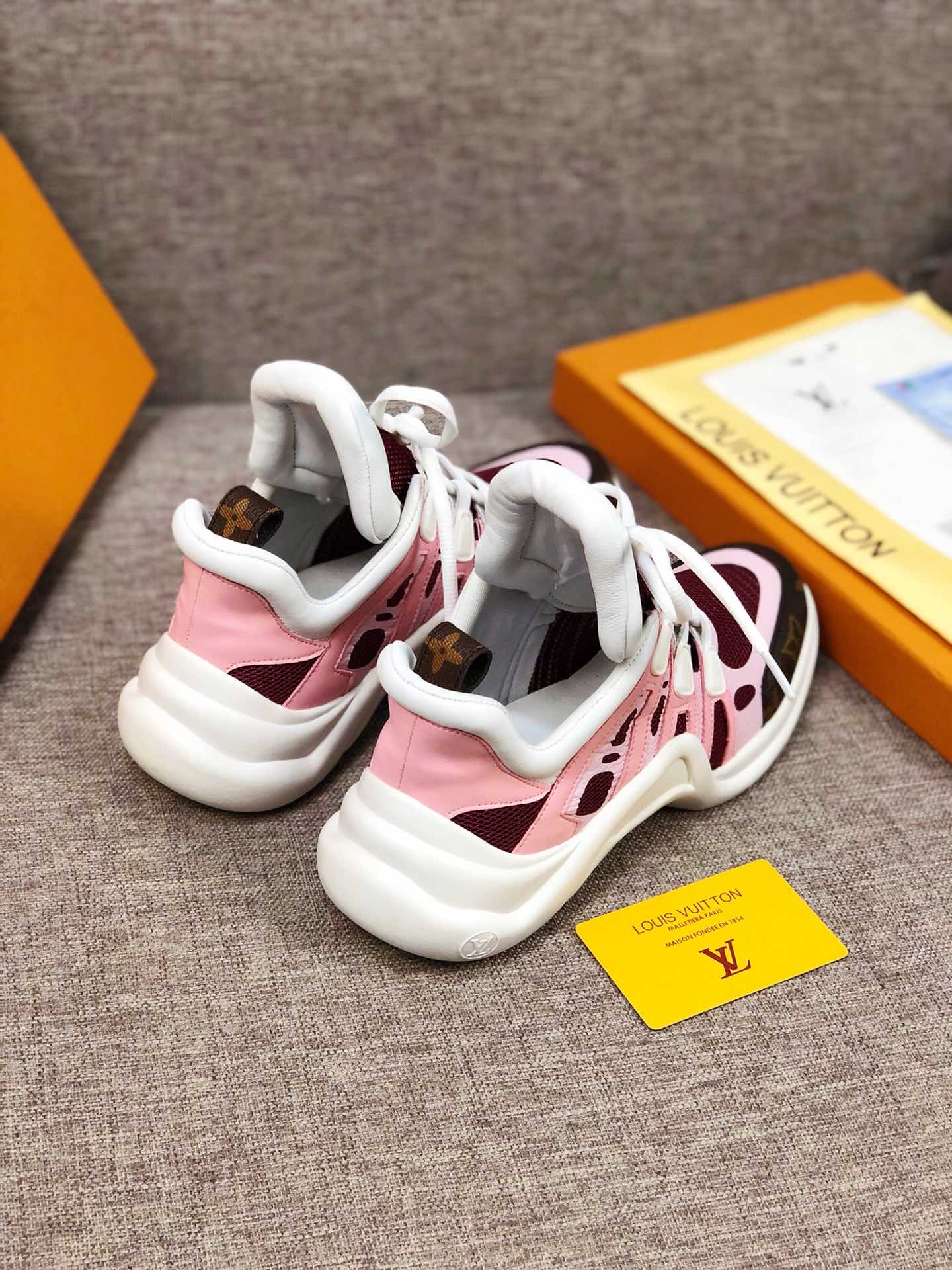 PT - LUV Archlight Pink Brown Sneaker