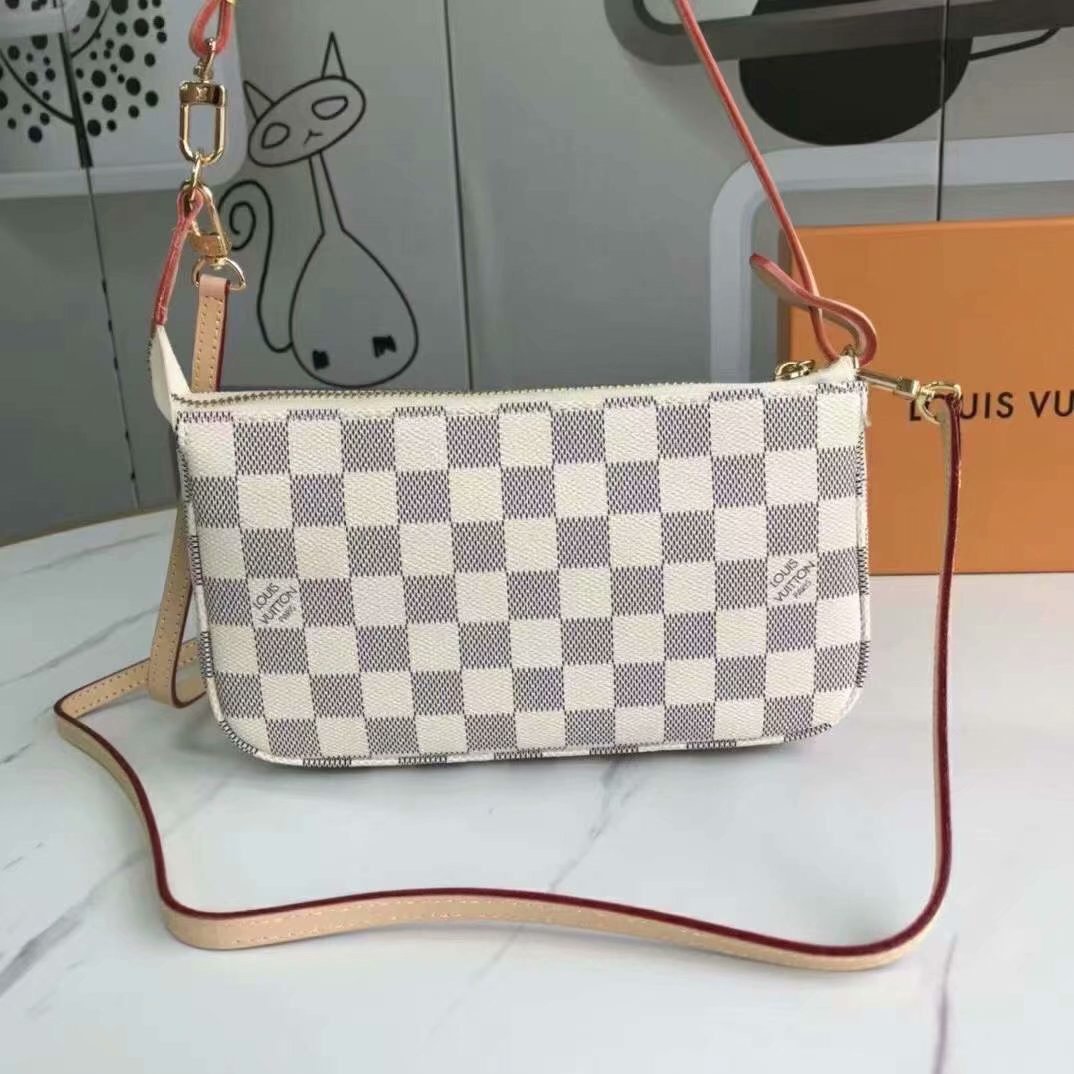 Designer Handbags LN 140