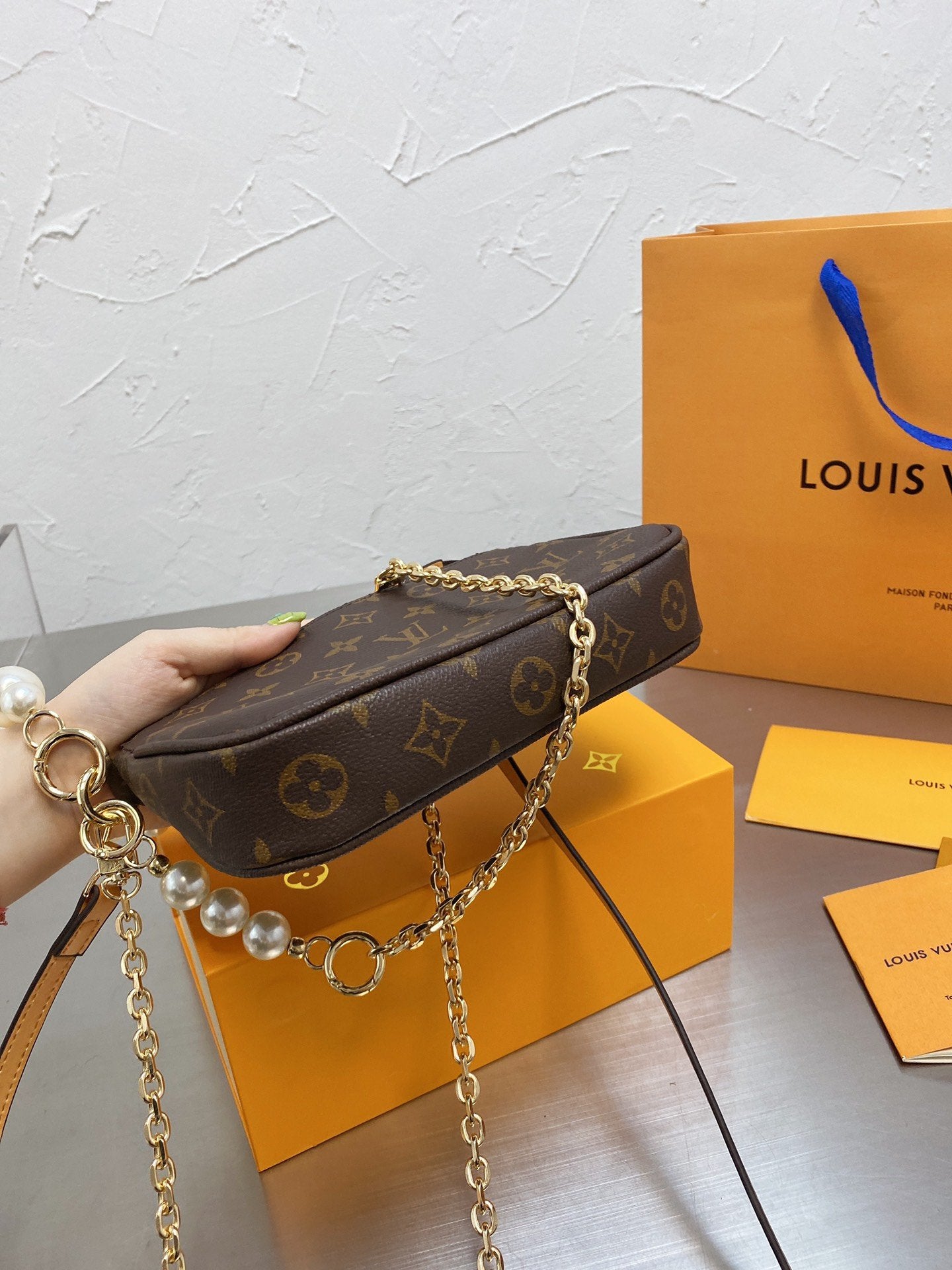 Designer Handbags LN 080