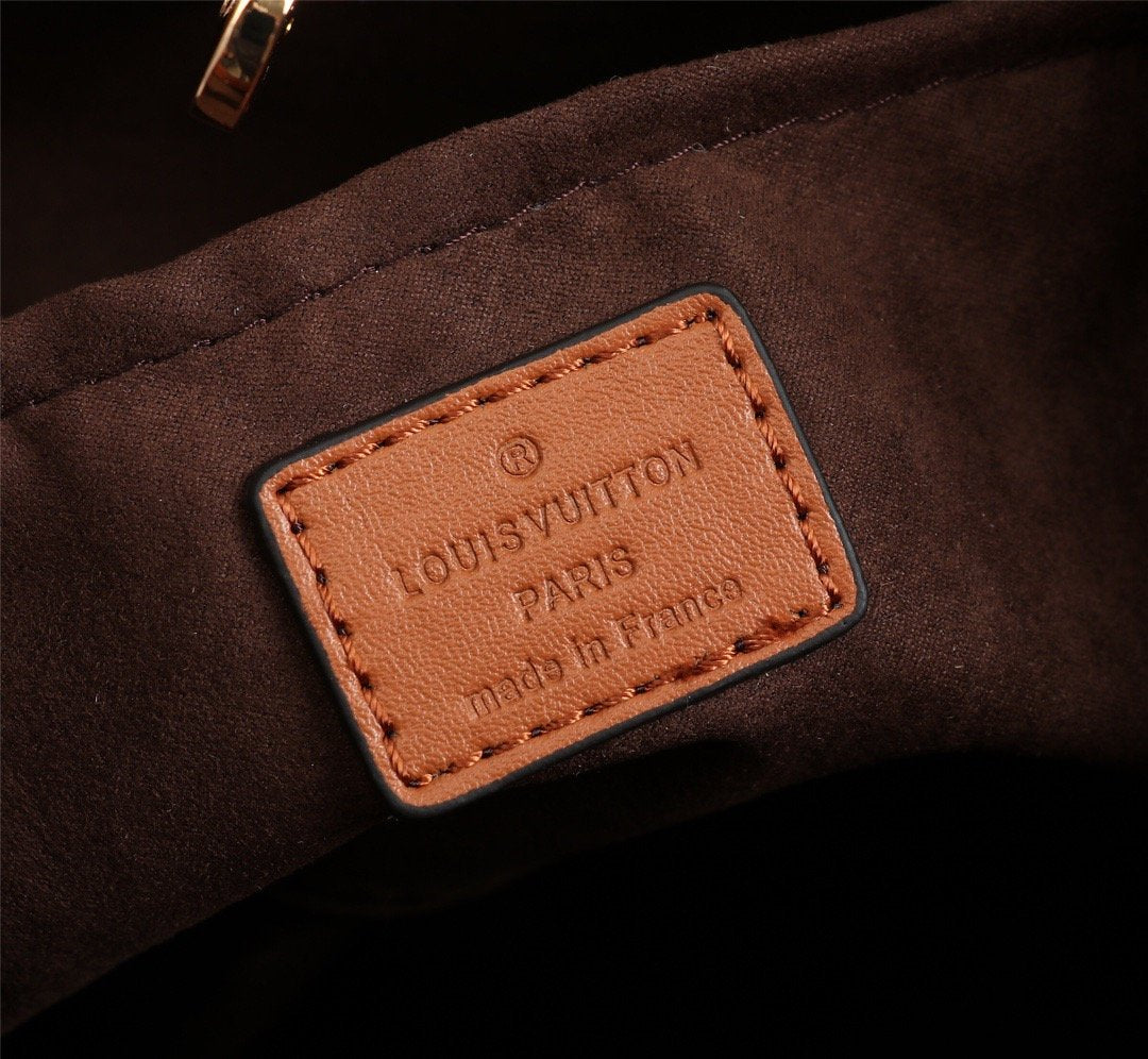 Designer Handbags LN 183