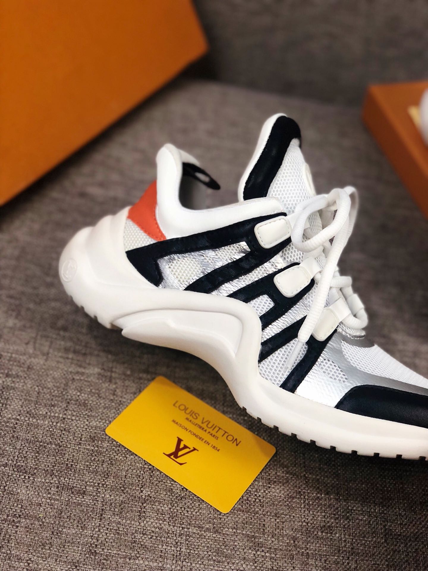 PT - LUV Archlight White Black Orange Sneaker