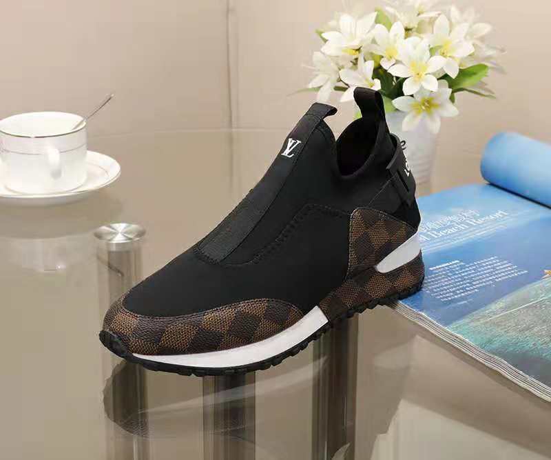 PT - High Quality Luv Sneaker 075
