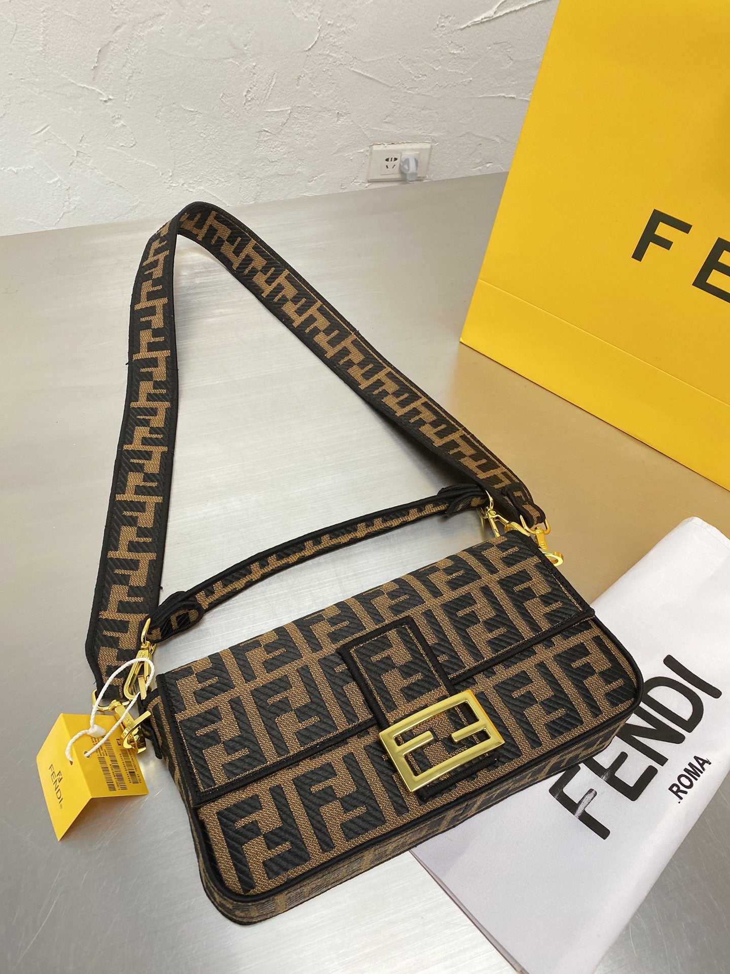 Designer Handbags FD 133