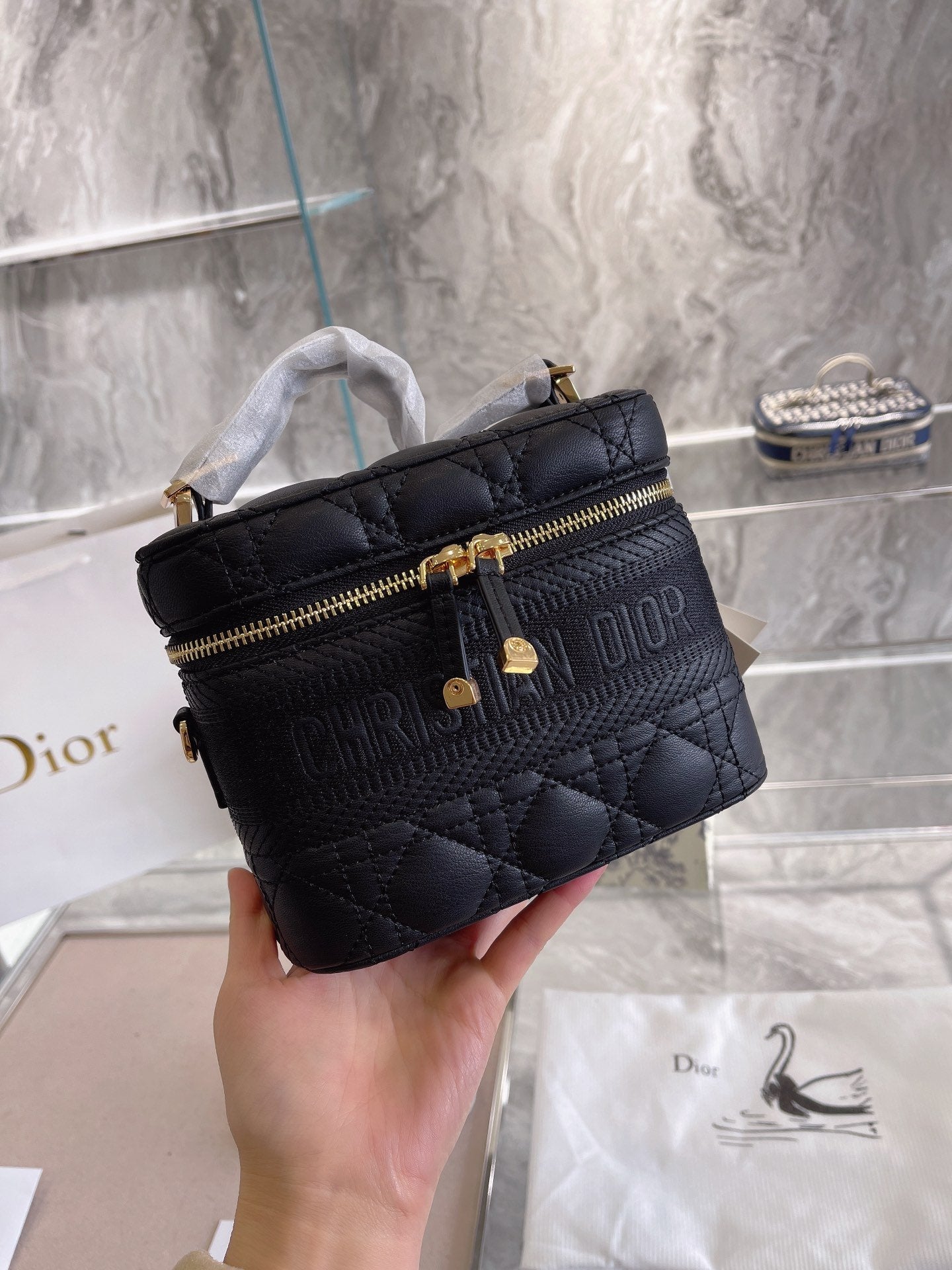 Designer Handbags DR 215