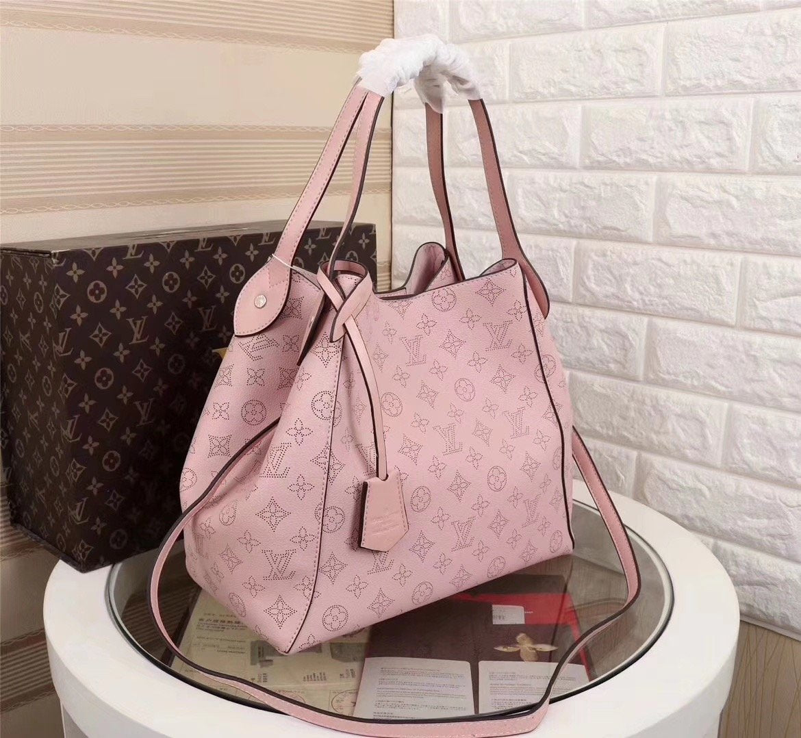 Designer Handbags LN 293