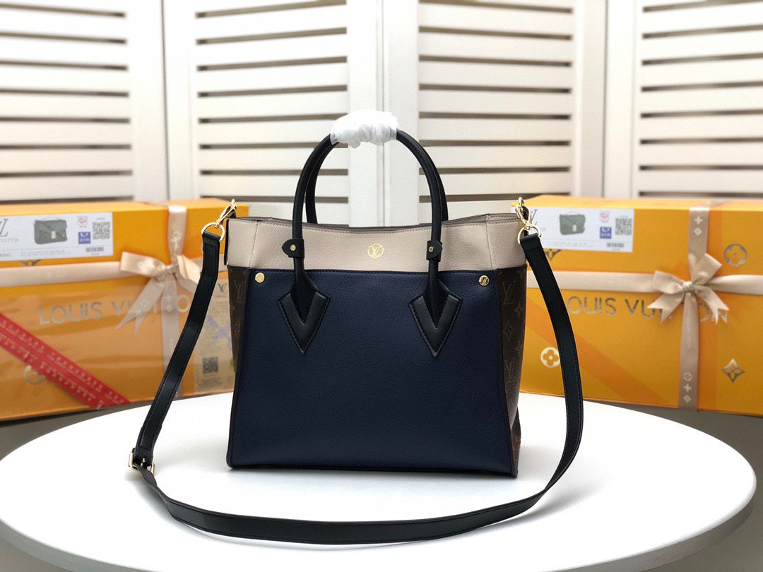 Designer Handbags LN 043