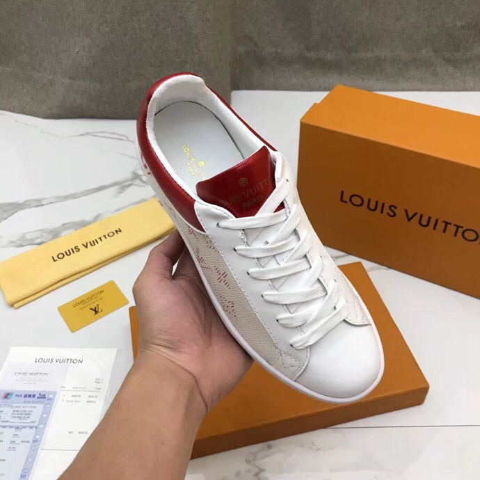 PT - High Quality Luv Sneaker 051