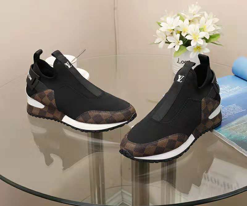 PT - High Quality Luv Sneaker 075