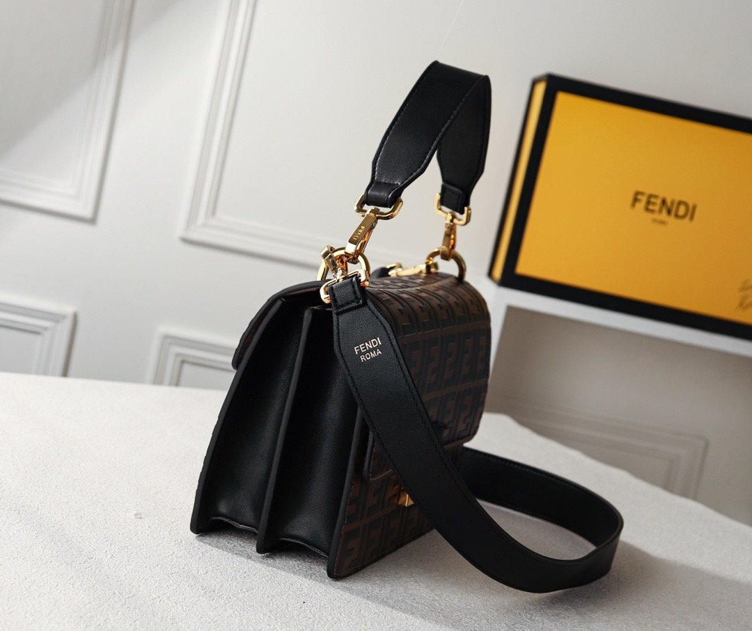Designer Handbags FD 071
