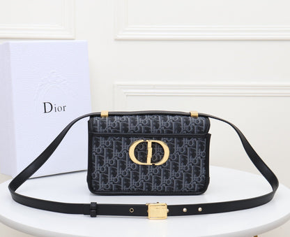 Designer Handbags DR 144