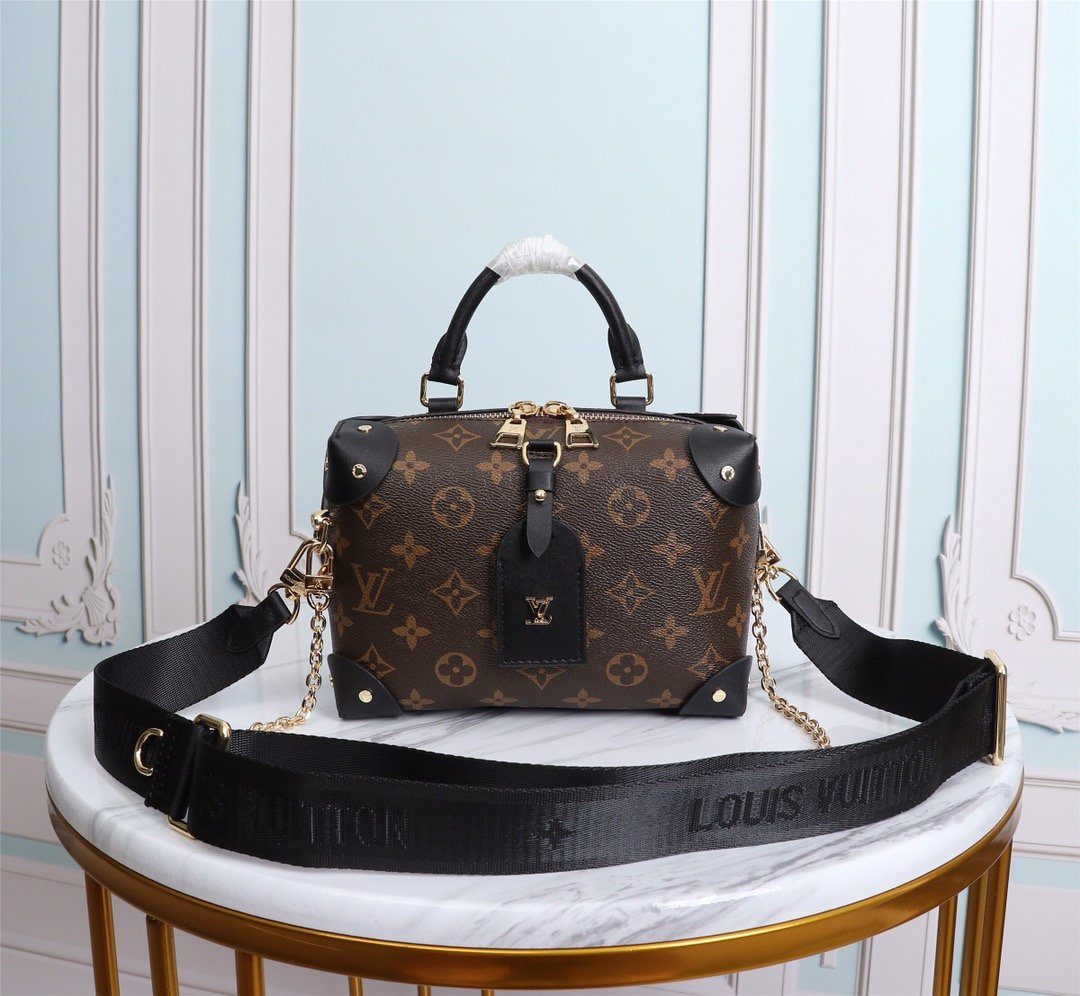 Designer Handbags LN 027